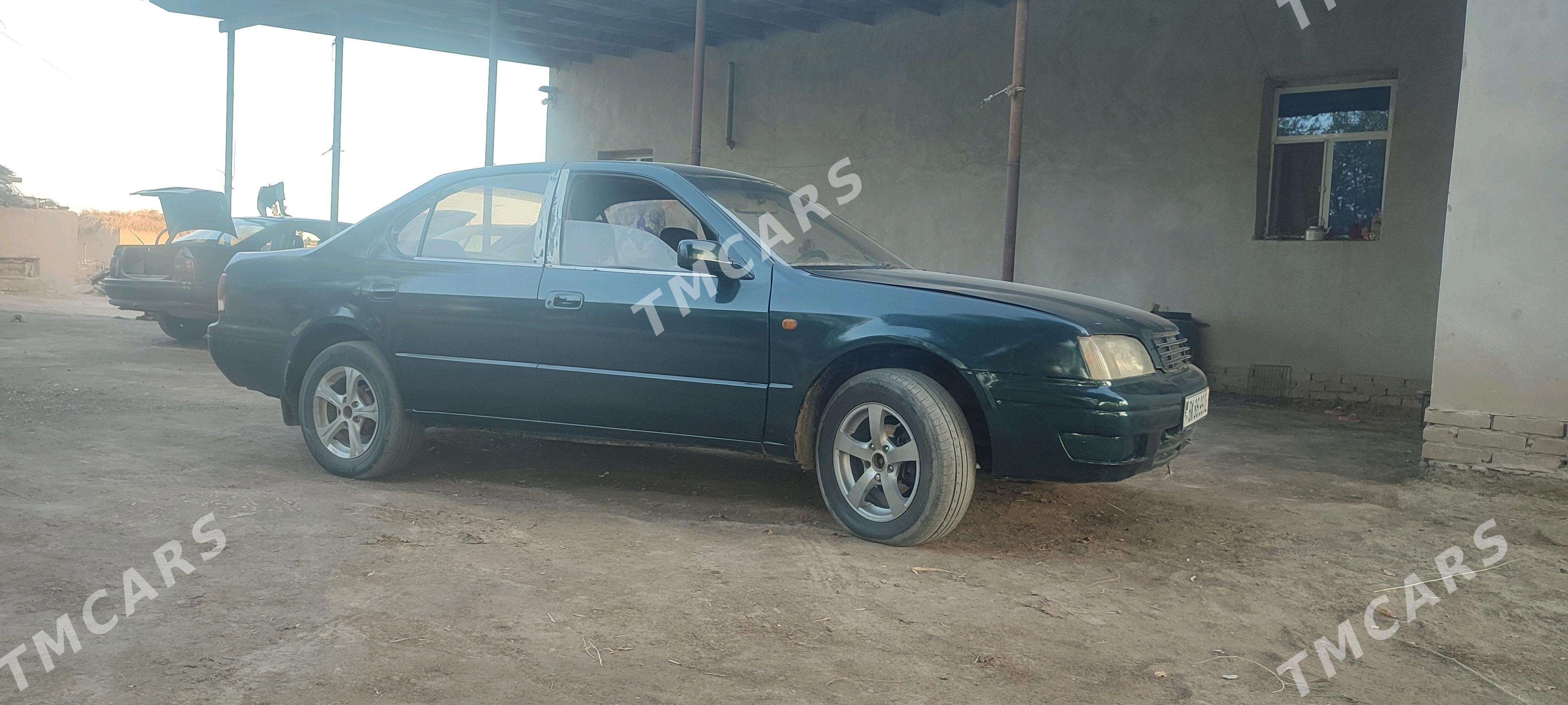 Toyota Camry 1994 - 39 000 TMT - Гурбансолтан Едже - img 2