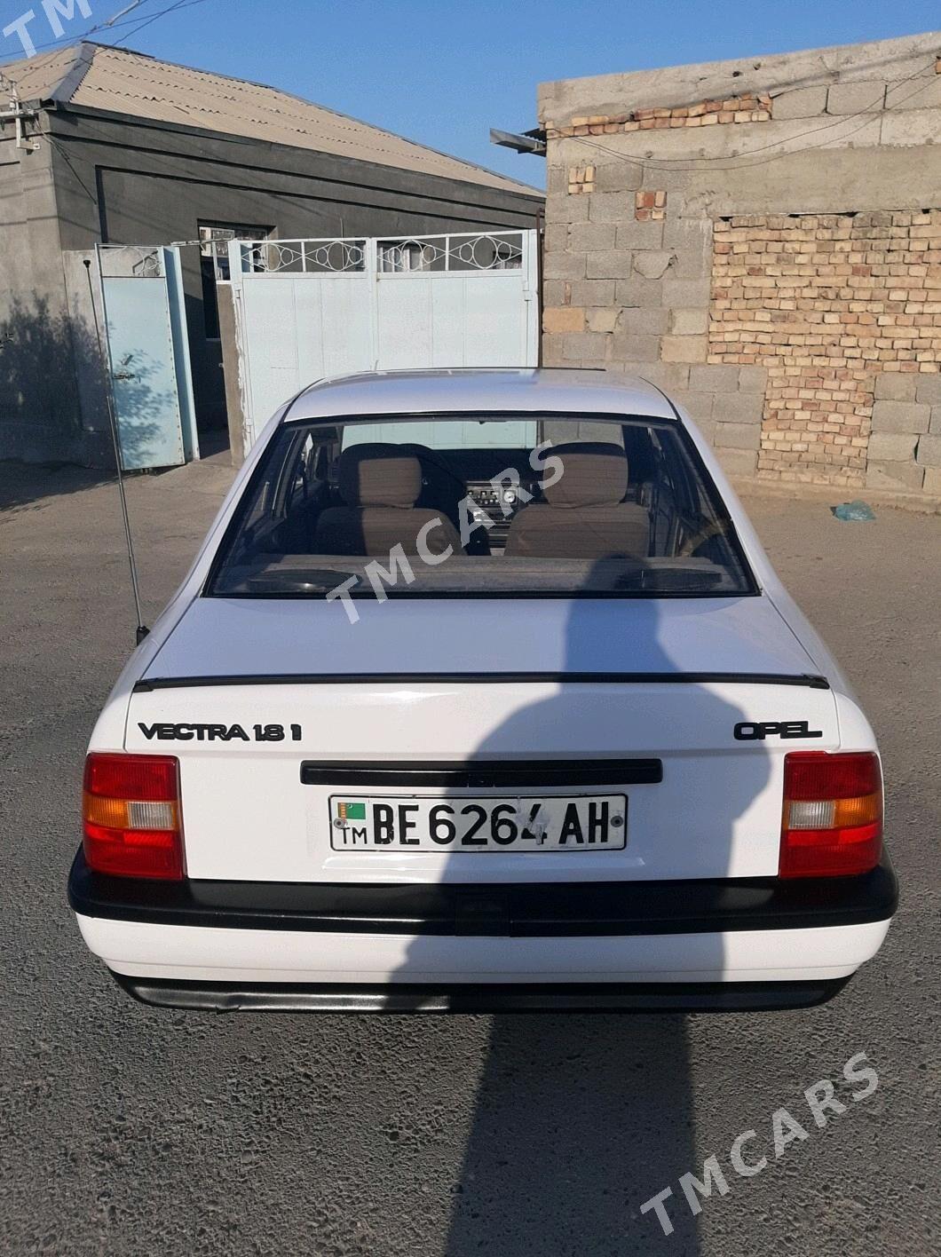 Opel Vectra 1991 - 35 000 TMT - Бахарден - img 5