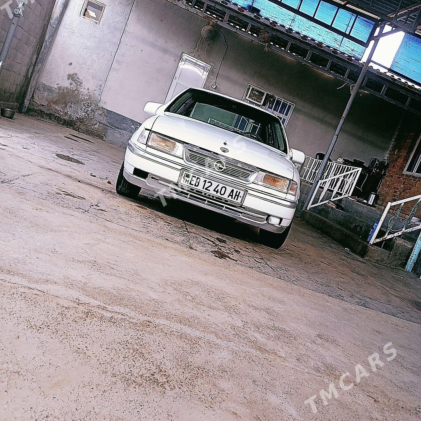 Opel Vectra 1990 - 26 000 TMT - Tejen - img 3