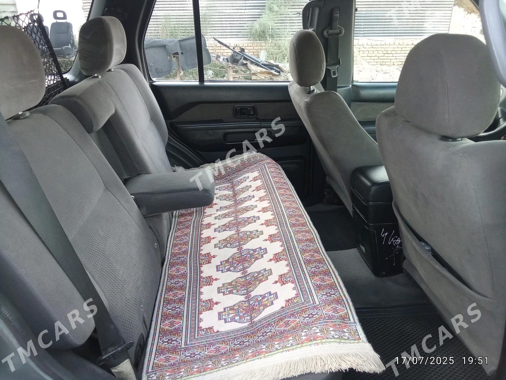 Nissan Pathfinder 2004 - 120 000 TMT - Мары - img 6