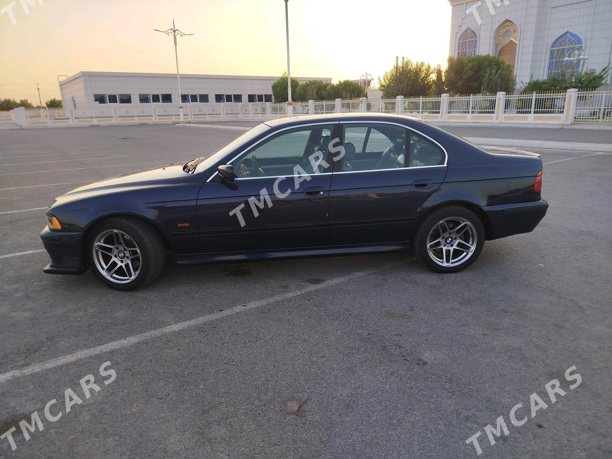 BMW E39 1999 - 115 000 TMT - Türkmenabat - img 5