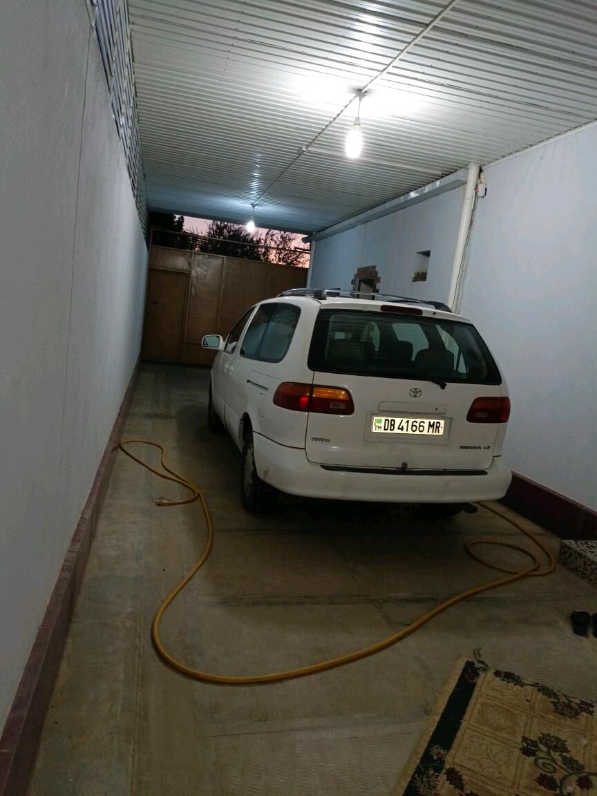 Toyota Sienna 2000 - 135 000 TMT - Şatlyk - img 3
