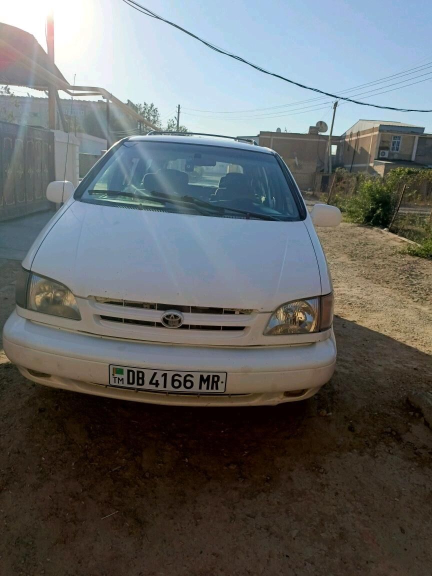 Toyota Sienna 2000 - 135 000 TMT - Şatlyk - img 6