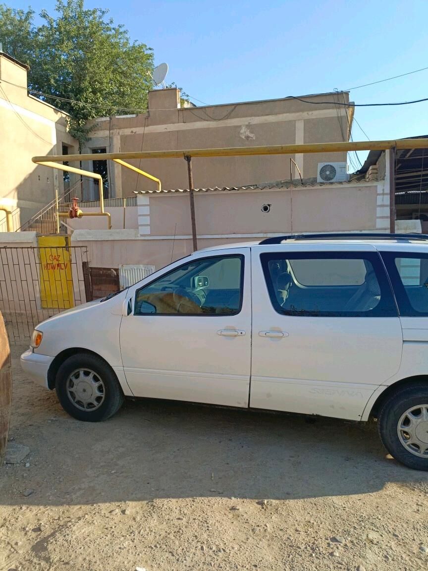 Toyota Sienna 2000 - 135 000 TMT - Şatlyk - img 7