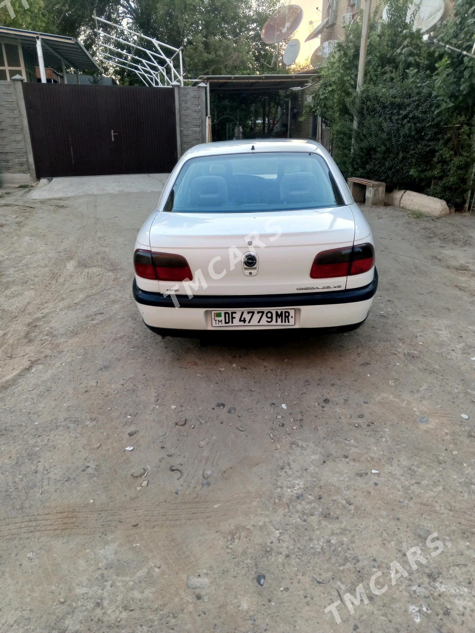 Opel Omega 1995 - 36 000 TMT - Мары - img 3