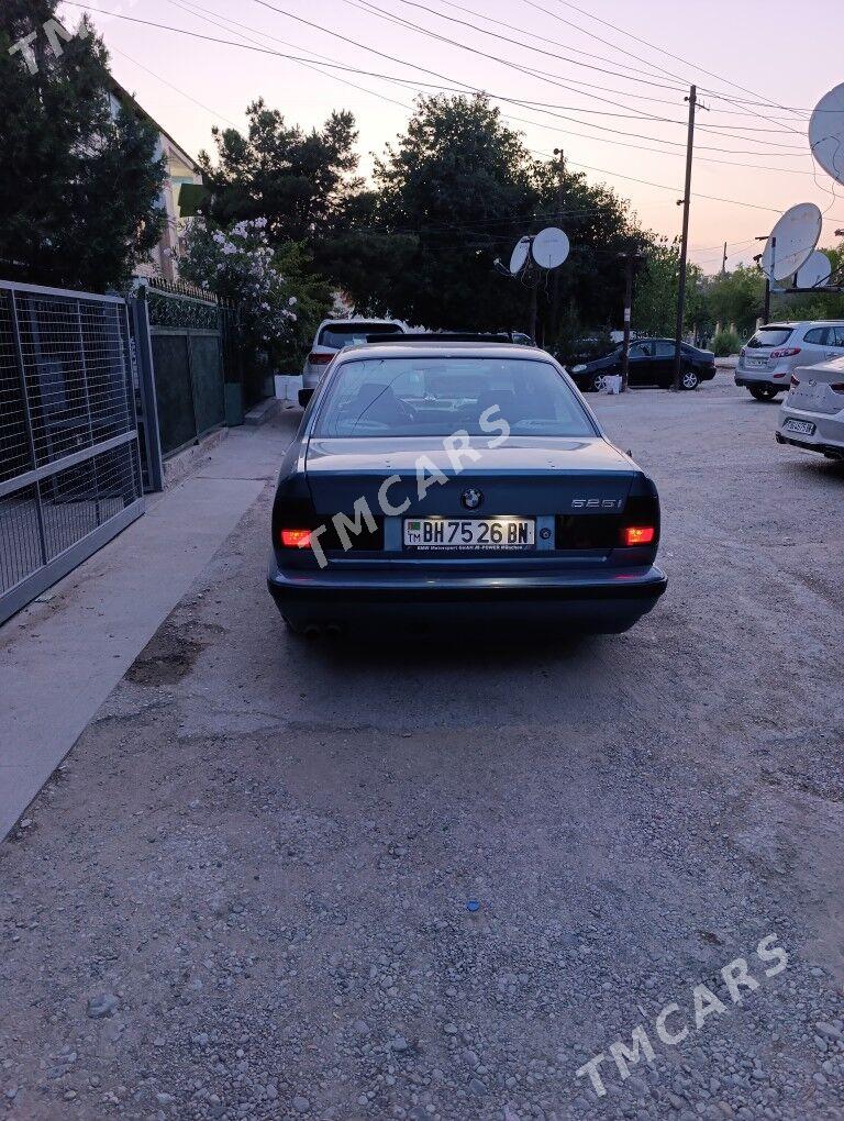 BMW 525 1989 - 42 000 TMT - Балканабат - img 8