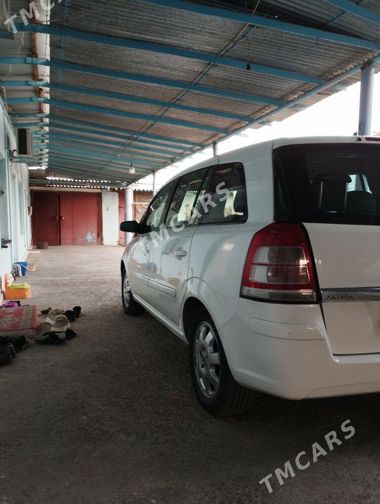 Opel Zafira 2008 - 125 000 TMT - Gypjak - img 6