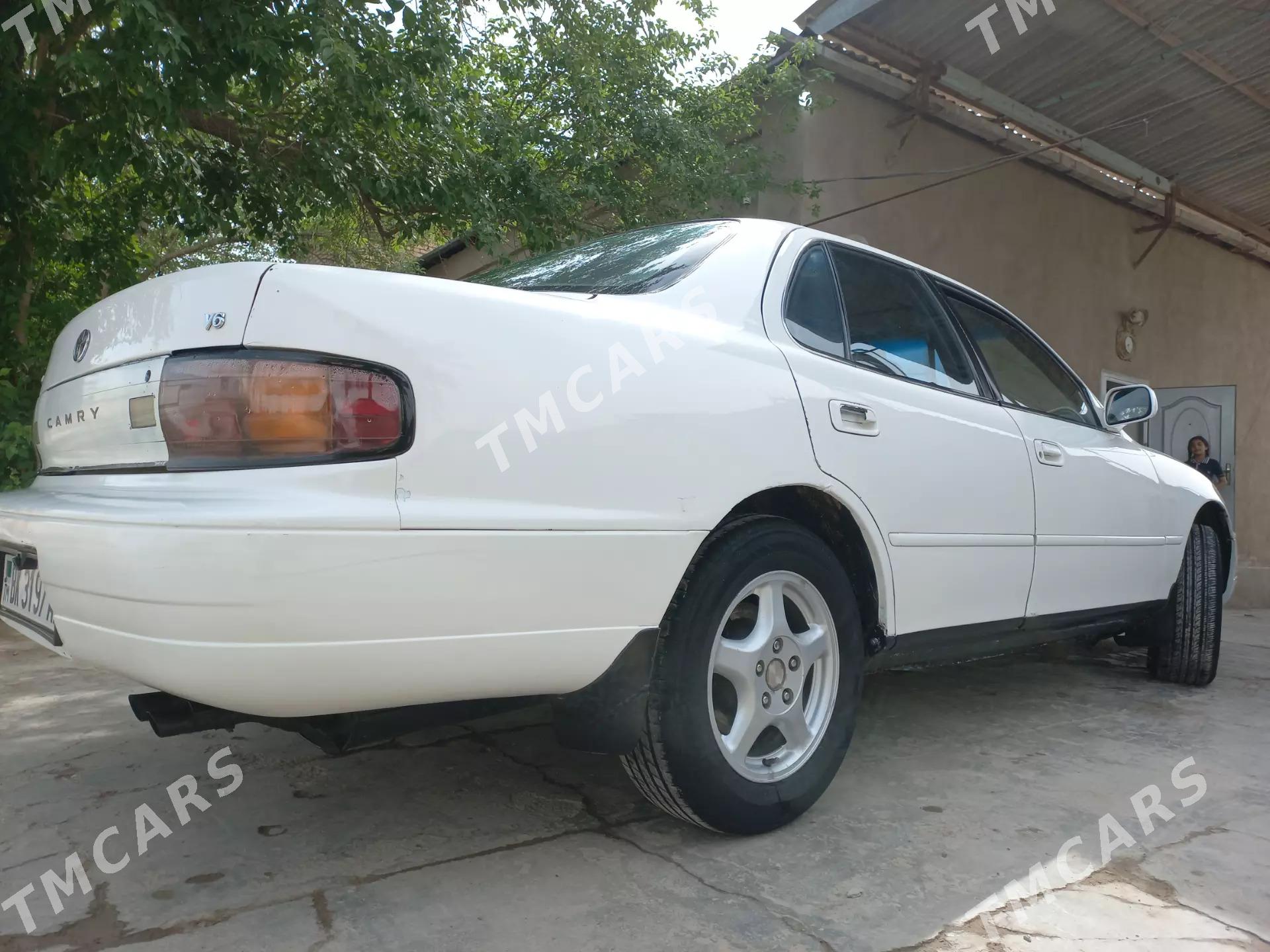 Toyota Camry 1992 - 90 000 TMT - Теджен - img 3