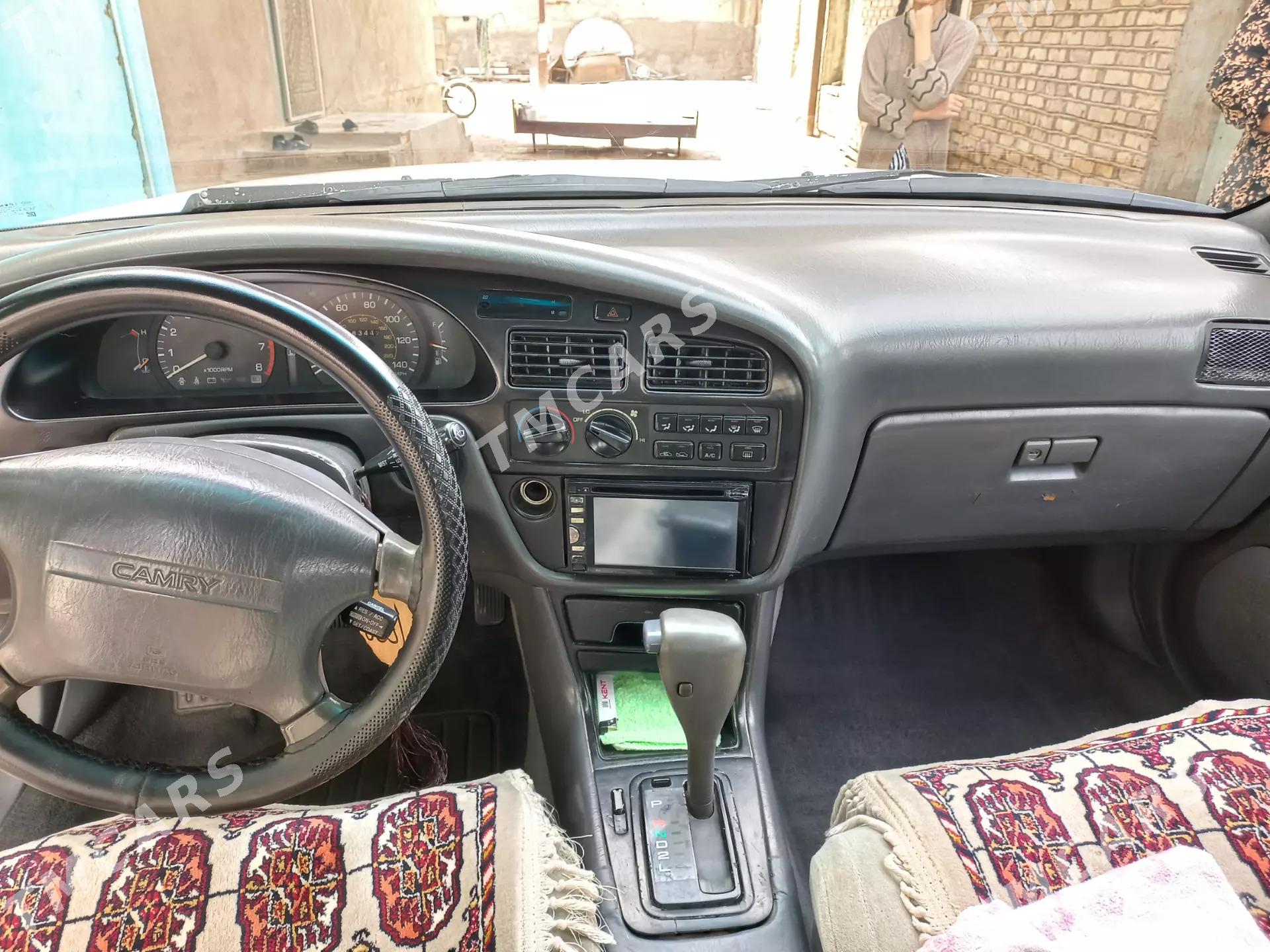 Toyota Camry 1992 - 90 000 TMT - Теджен - img 6