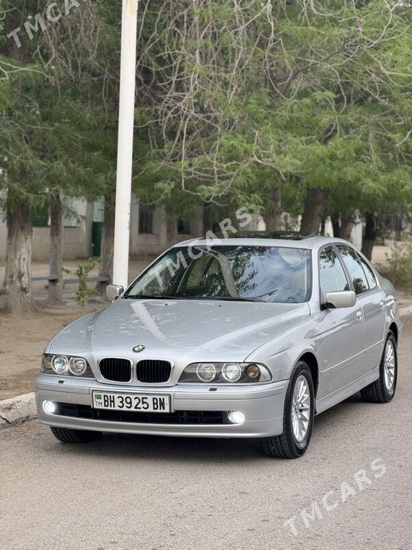 BMW E39 2003 - 130 000 TMT - Balkanabat - img 2