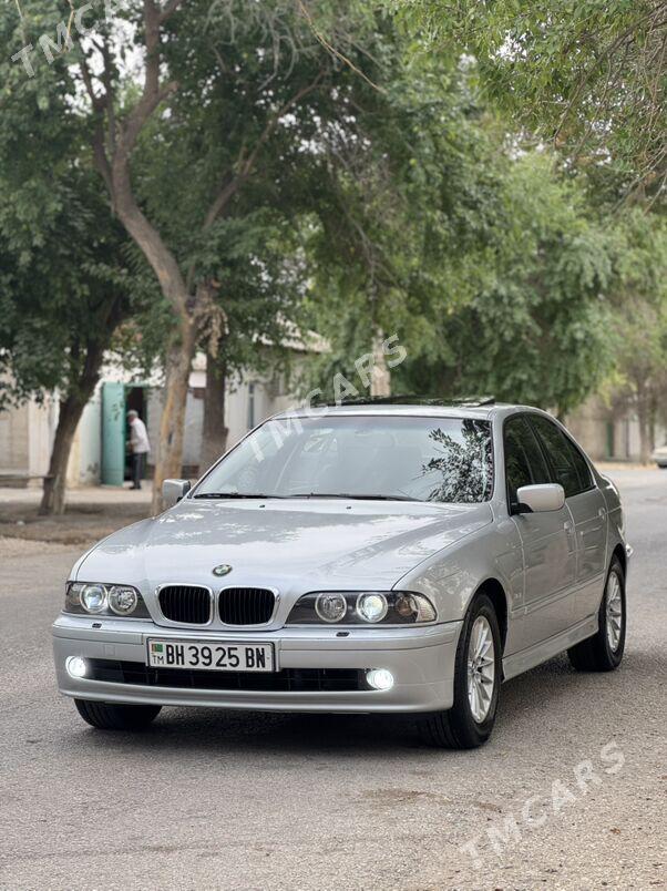 BMW E39 2003 - 130 000 TMT - Balkanabat - img 5