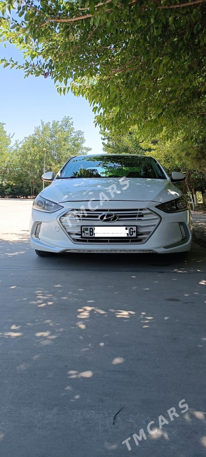 Hyundai Elantra 2018 - 200 000 TMT - Büzmeýin - img 5