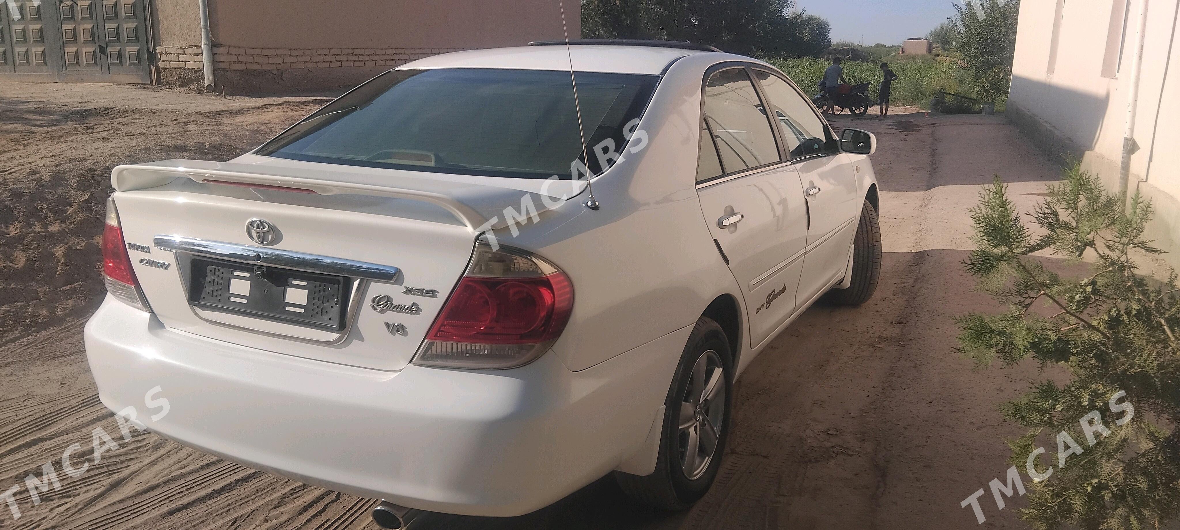 Toyota Camry 2003 - 175 000 TMT - Акдепе - img 7