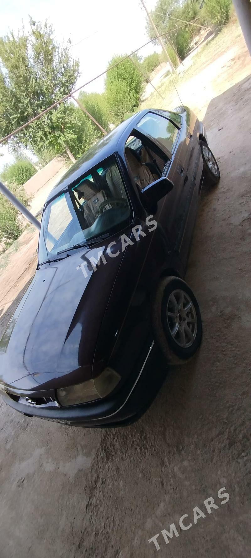 Opel Vectra 1995 - 35 000 TMT - етр. Туркменбаши - img 2