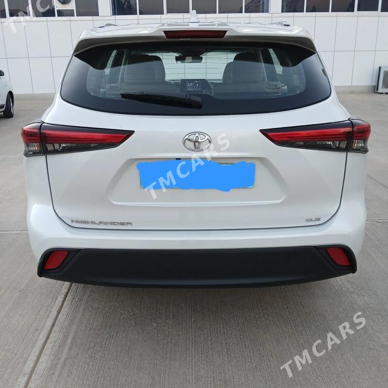 Toyota Highlander 2022 - 698 000 TMT - G.Kuliýew köç. (Obýezdnoý) - img 6