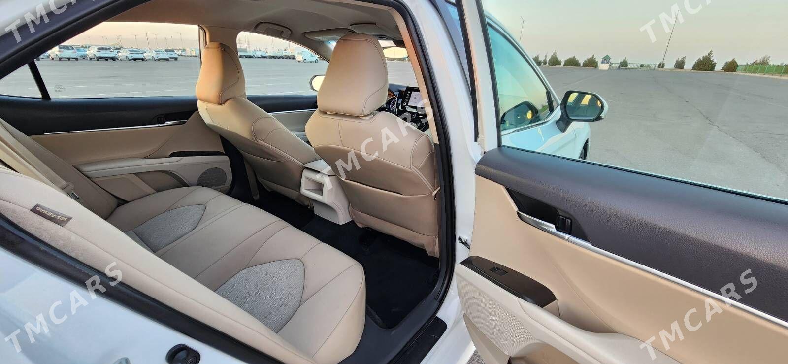 Toyota Camry 2022 - 350 000 TMT - Aşgabat - img 8