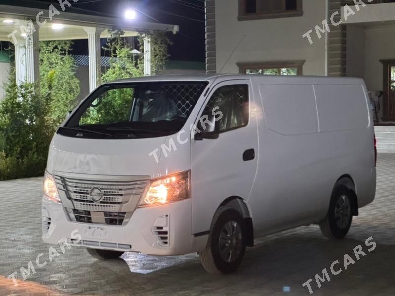 Nissan Urvan 2023 - 380 000 TMT - Mary - img 2