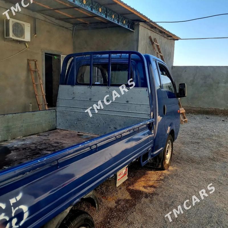 Kia Bongo 2006 - 160 000 TMT - Дашогуз - img 2