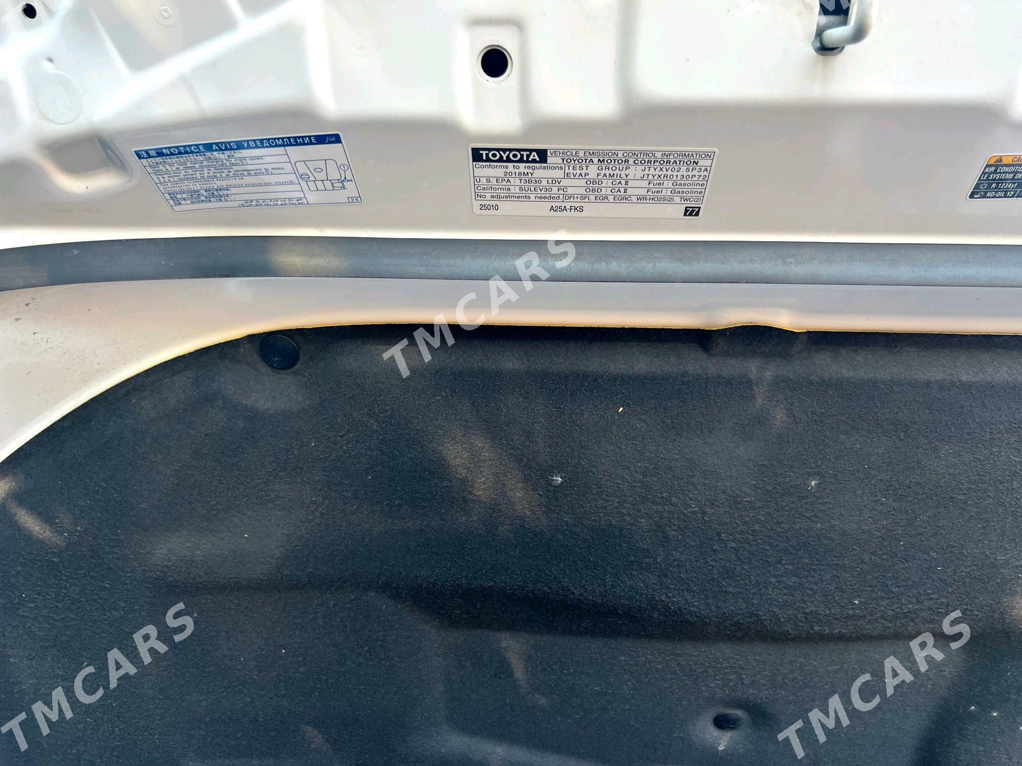 Toyota Camry 2018 - 380 000 TMT - Gubadag - img 5