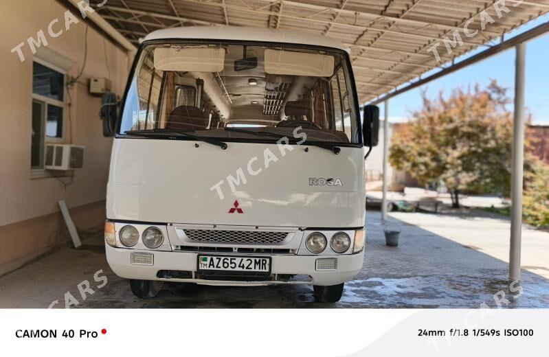 Mitsubishi Rosa 2003 - 280 000 TMT - Мары - img 5