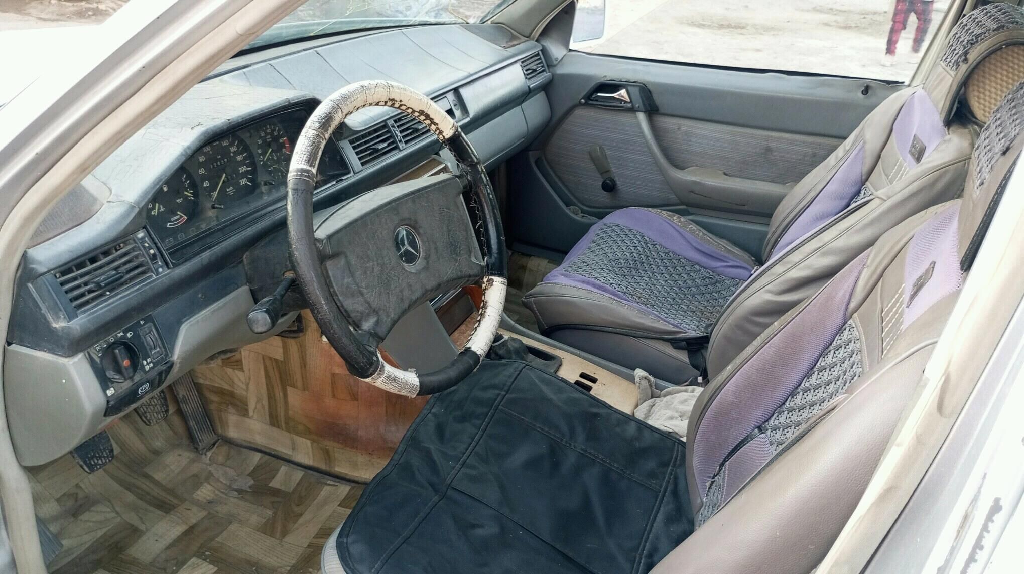 Mercedes-Benz 230E 1989 - 19 000 TMT - Теджен - img 6