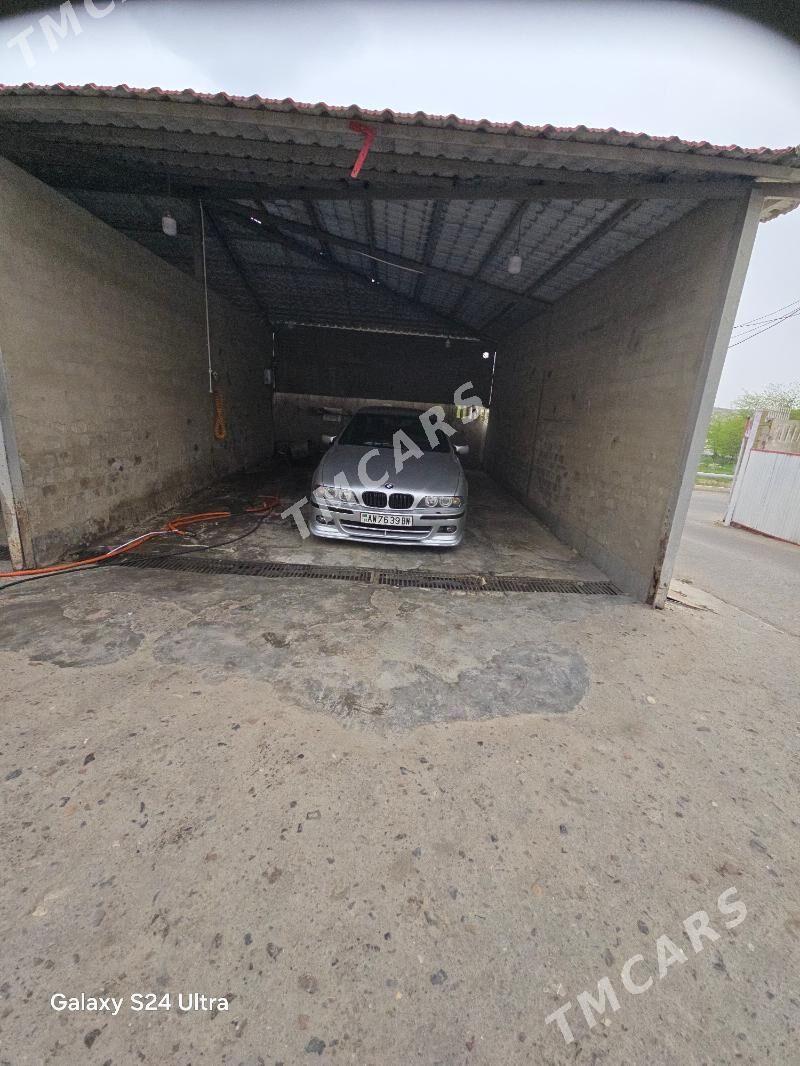 BMW 5 Series 2000 - 170 000 TMT - Balkanabat - img 9