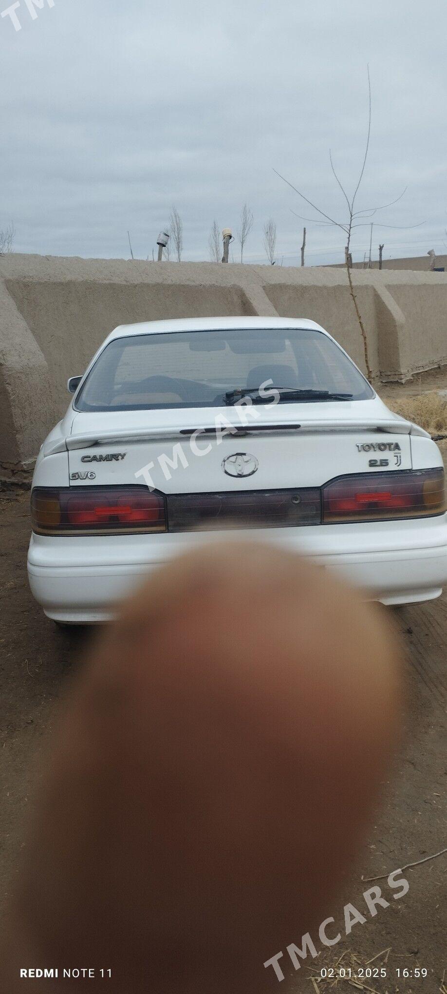 Toyota Camry 1992 - 40 000 TMT - Гурбансолтан Едже - img 3