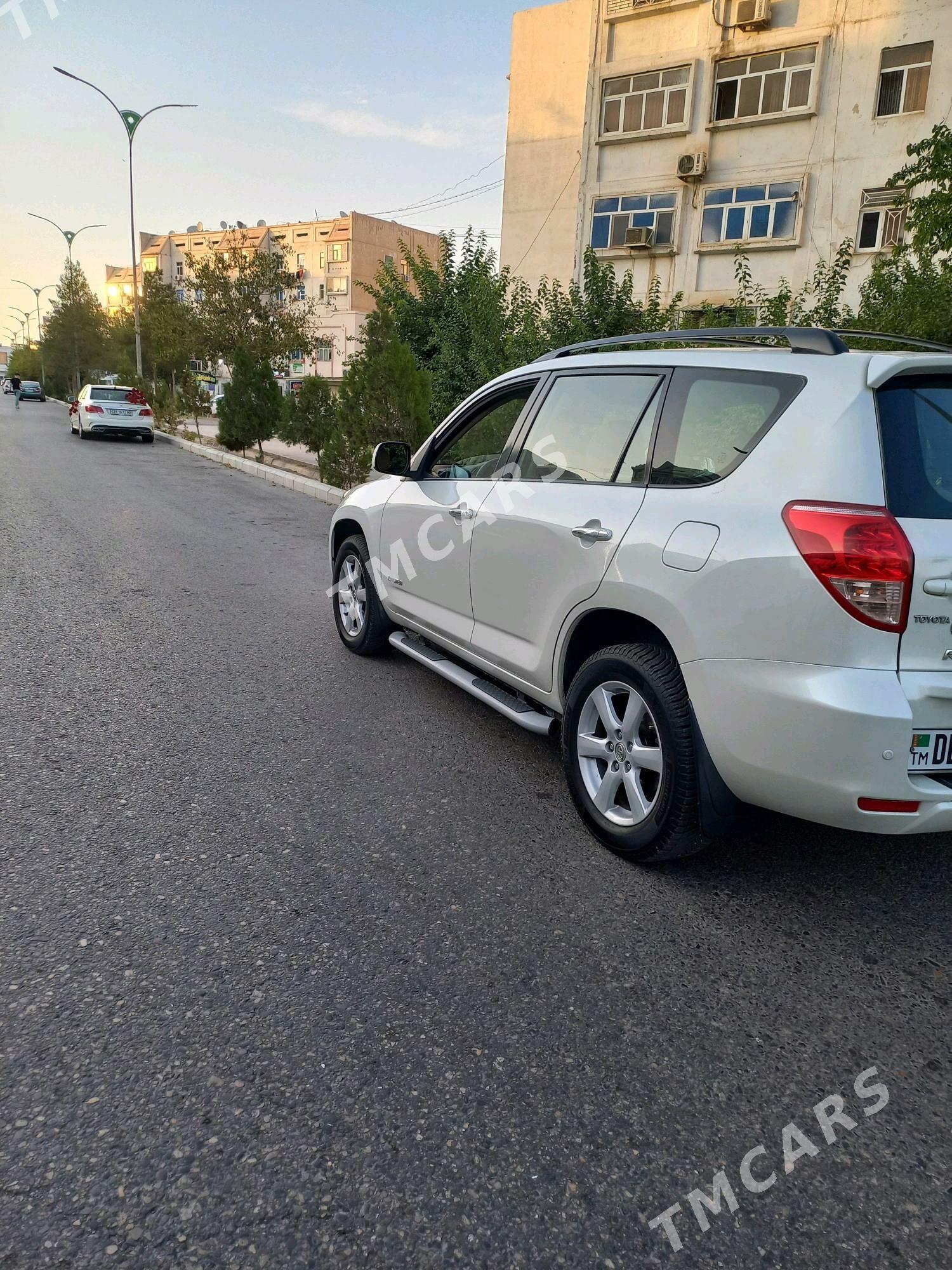 Toyota RAV4 2009 - 170 000 TMT - Мары - img 2