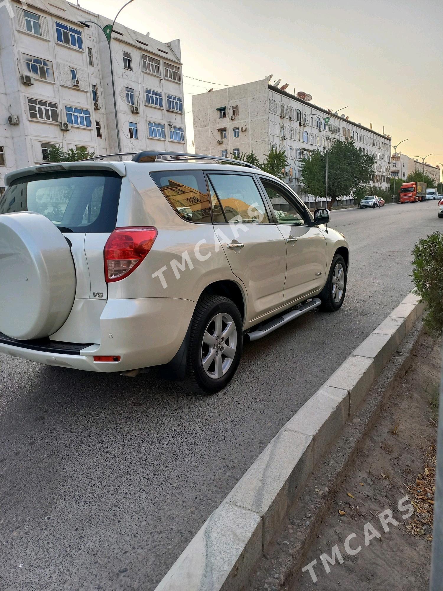 Toyota RAV4 2009 - 170 000 TMT - Мары - img 3