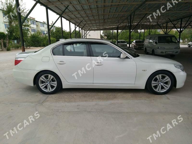 BMW E60 2009 - 178 000 TMT - Балканабат - img 4