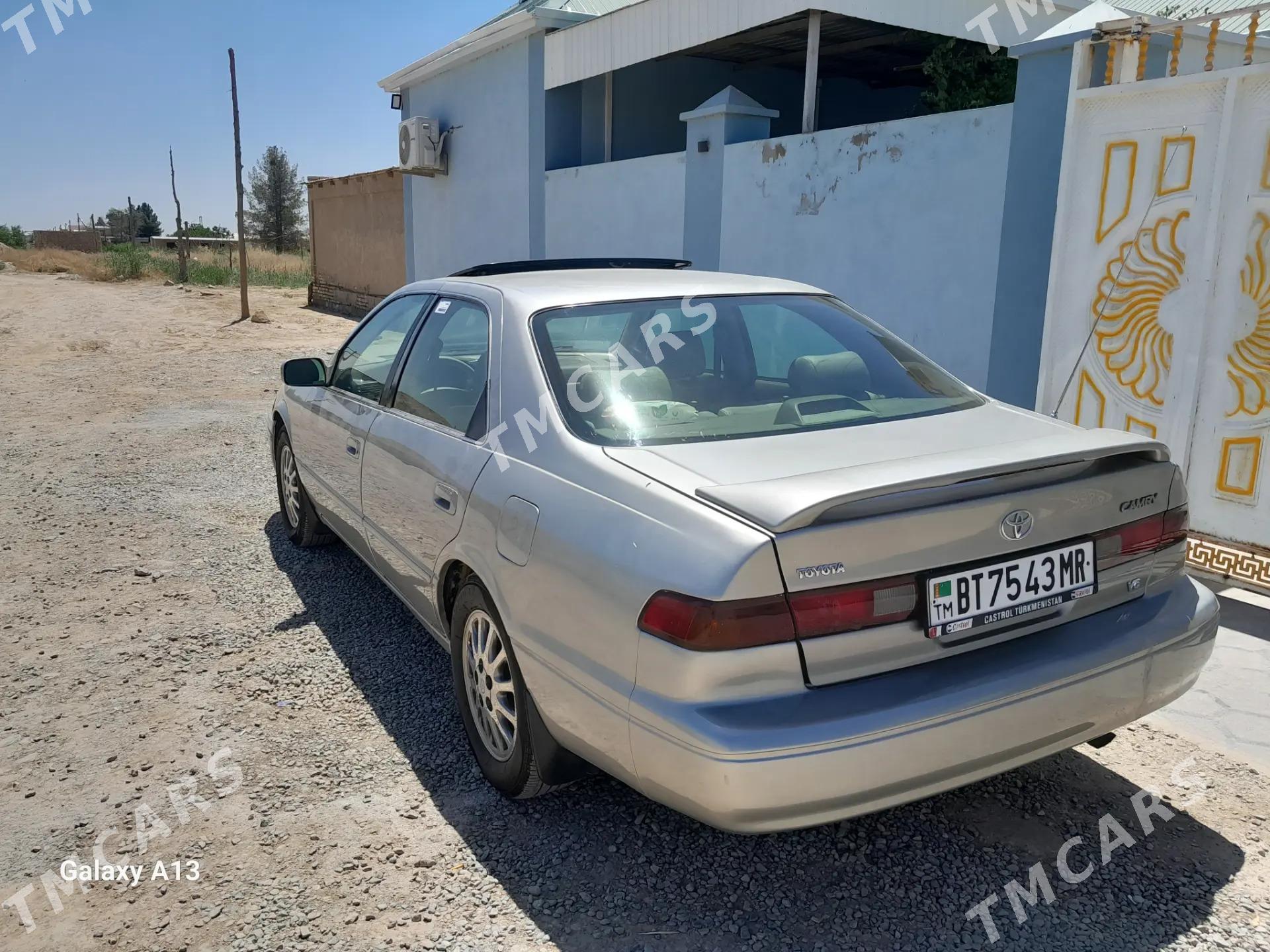 Toyota Camry 1998 - 143 000 TMT - Мары - img 2