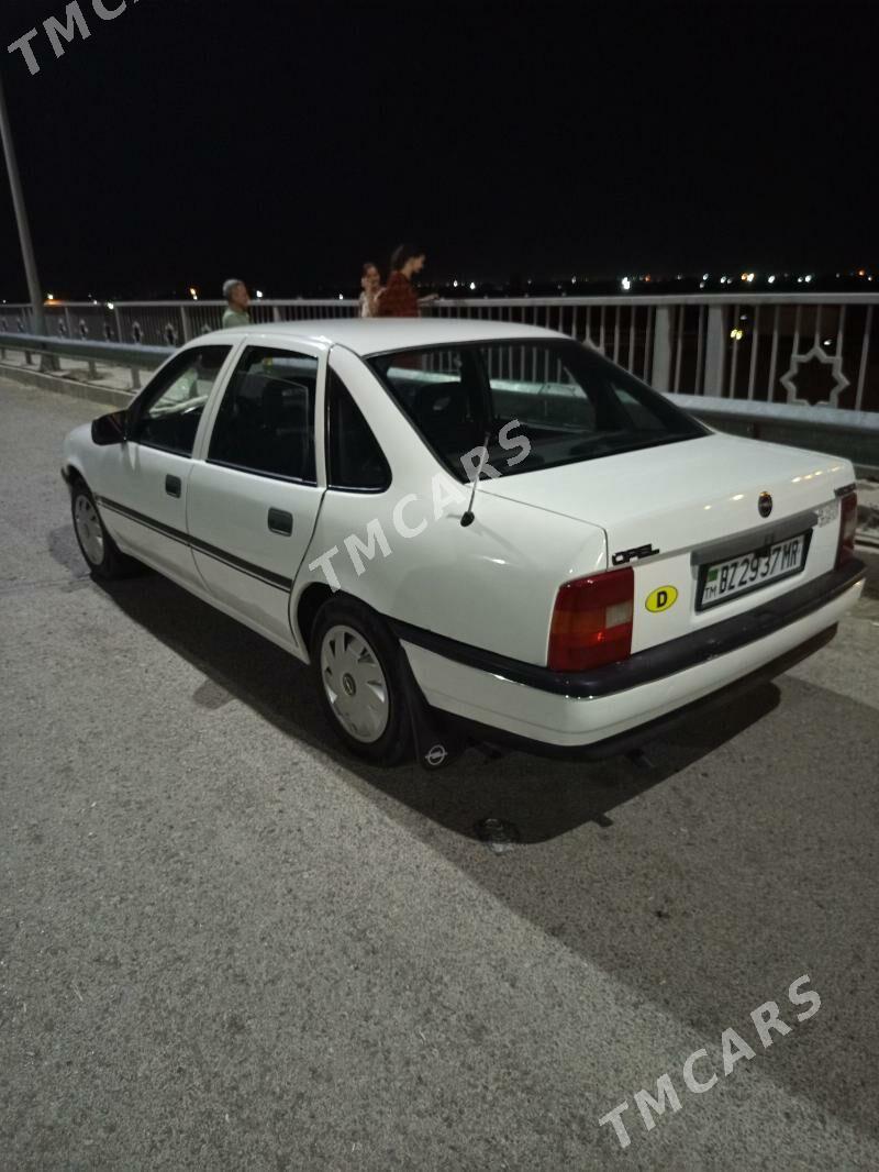Opel Vectra 1990 - 35 000 TMT - Baýramaly - img 3