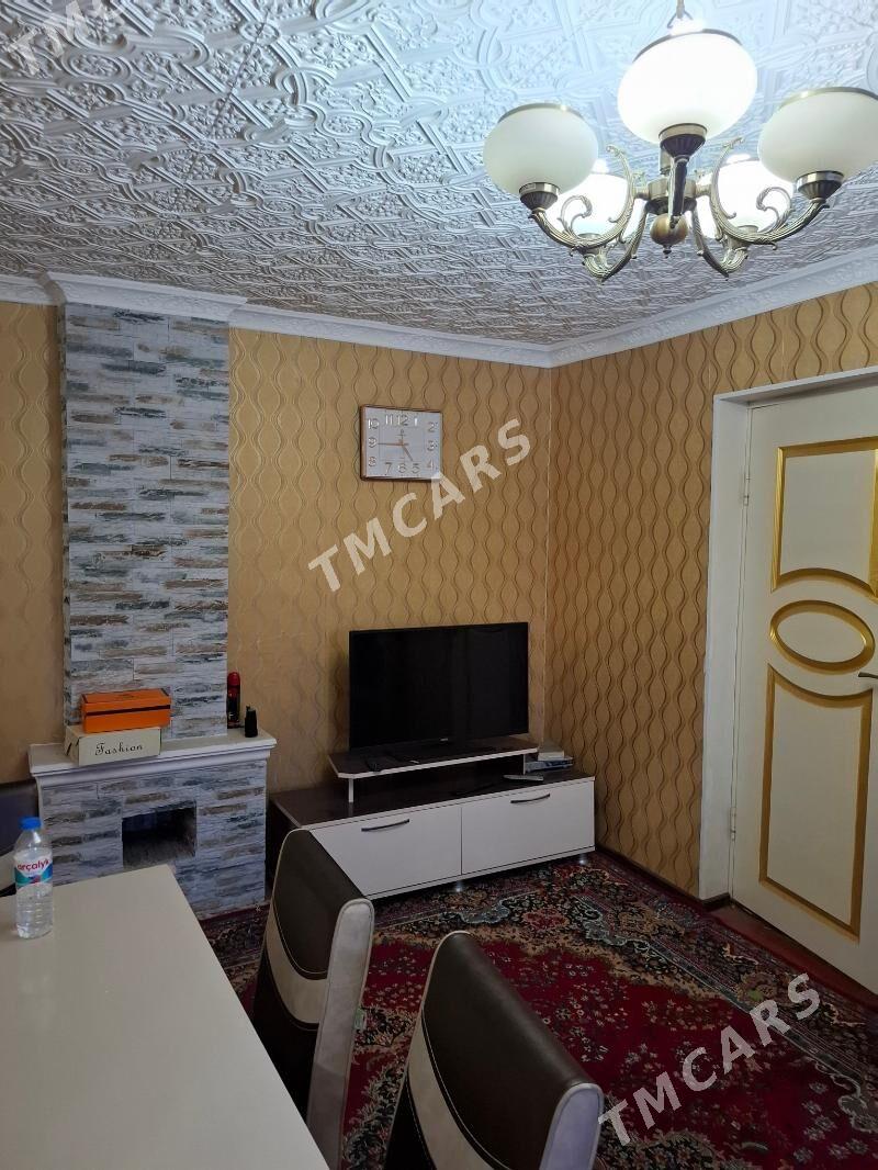 1kom satlyk kwartira - Туркменабат - img 5