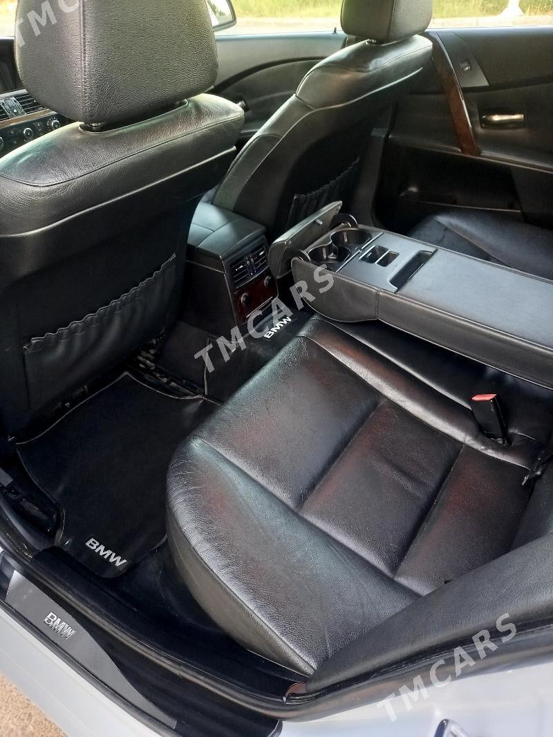 BMW 530 2005 - 180 000 TMT - Тязе заман - img 7