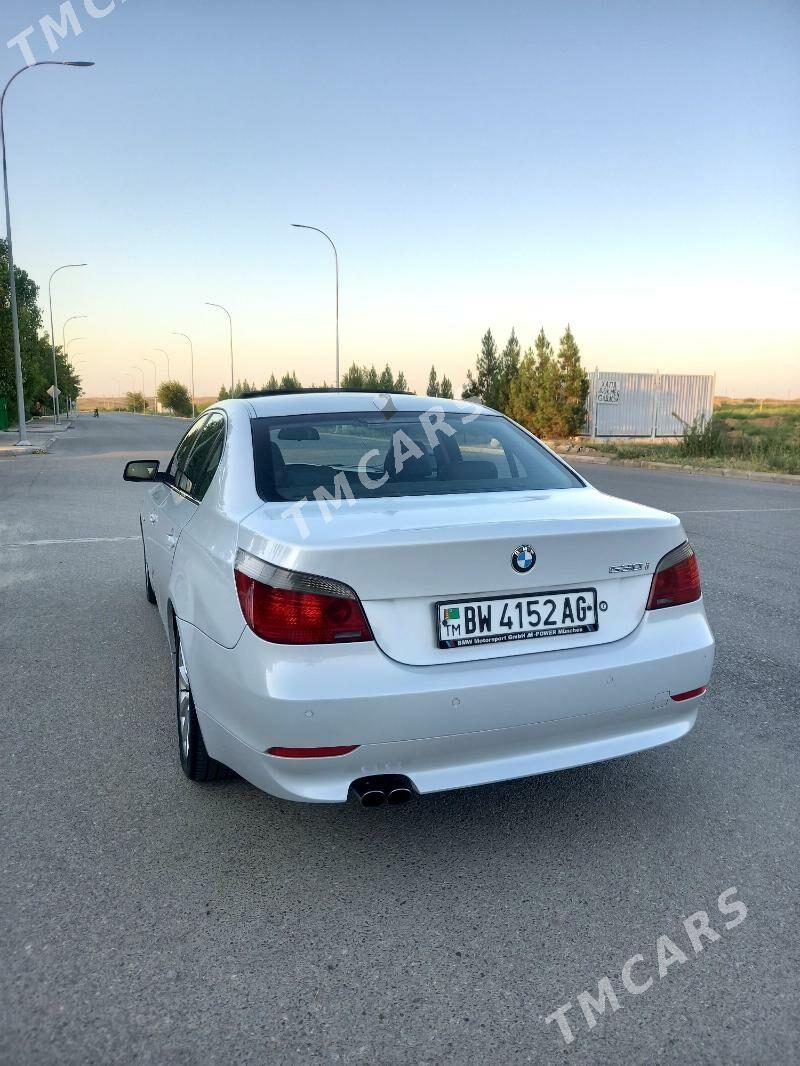 BMW 530 2005 - 180 000 TMT - Тязе заман - img 4