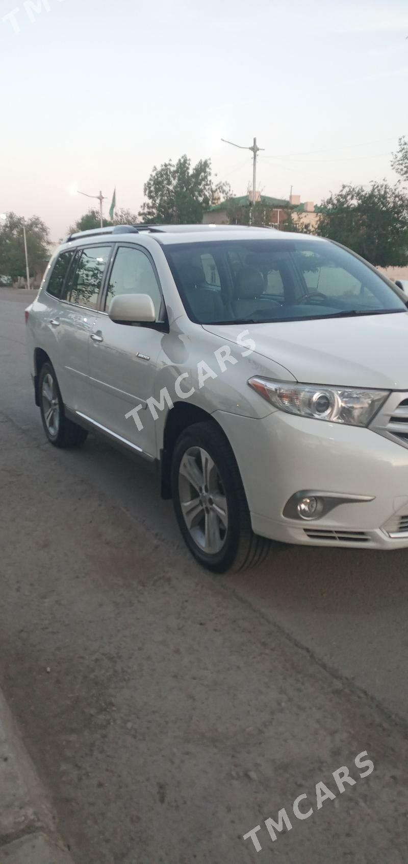 Toyota Highlander 2013 - 380 000 TMT - Daşoguz - img 7