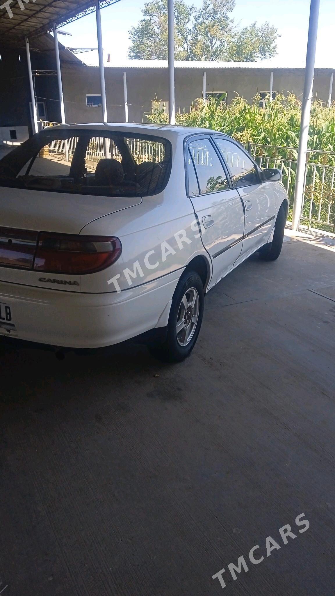 Toyota Carina 1995 - 52 000 TMT - Halaç - img 4
