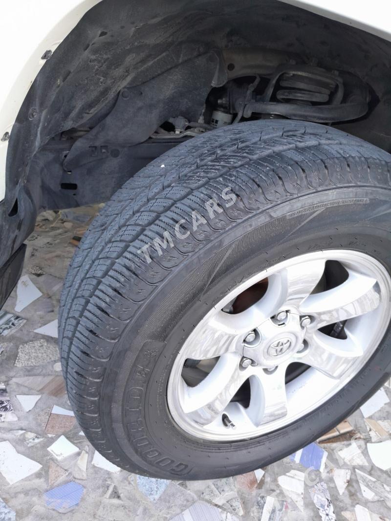 Toyota Land Cruiser Prado 2009 - 400 000 TMT - Sakar - img 6