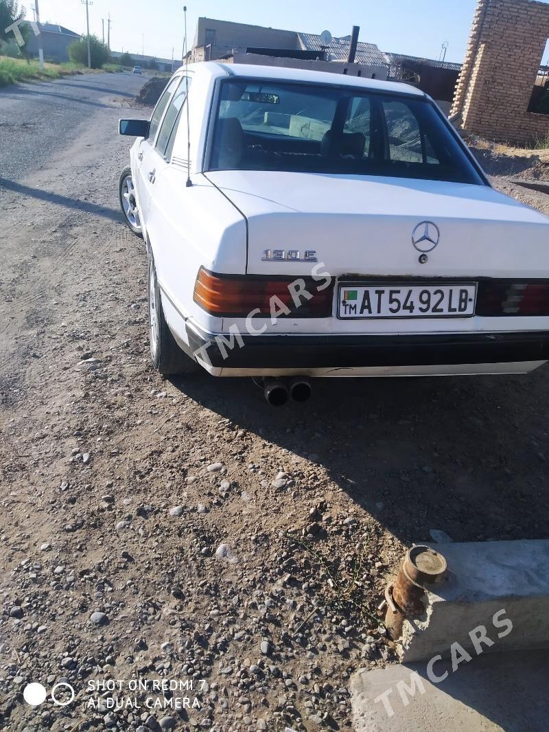 Mercedes-Benz 190E 1985 - 28 000 TMT - Türkmenabat - img 3
