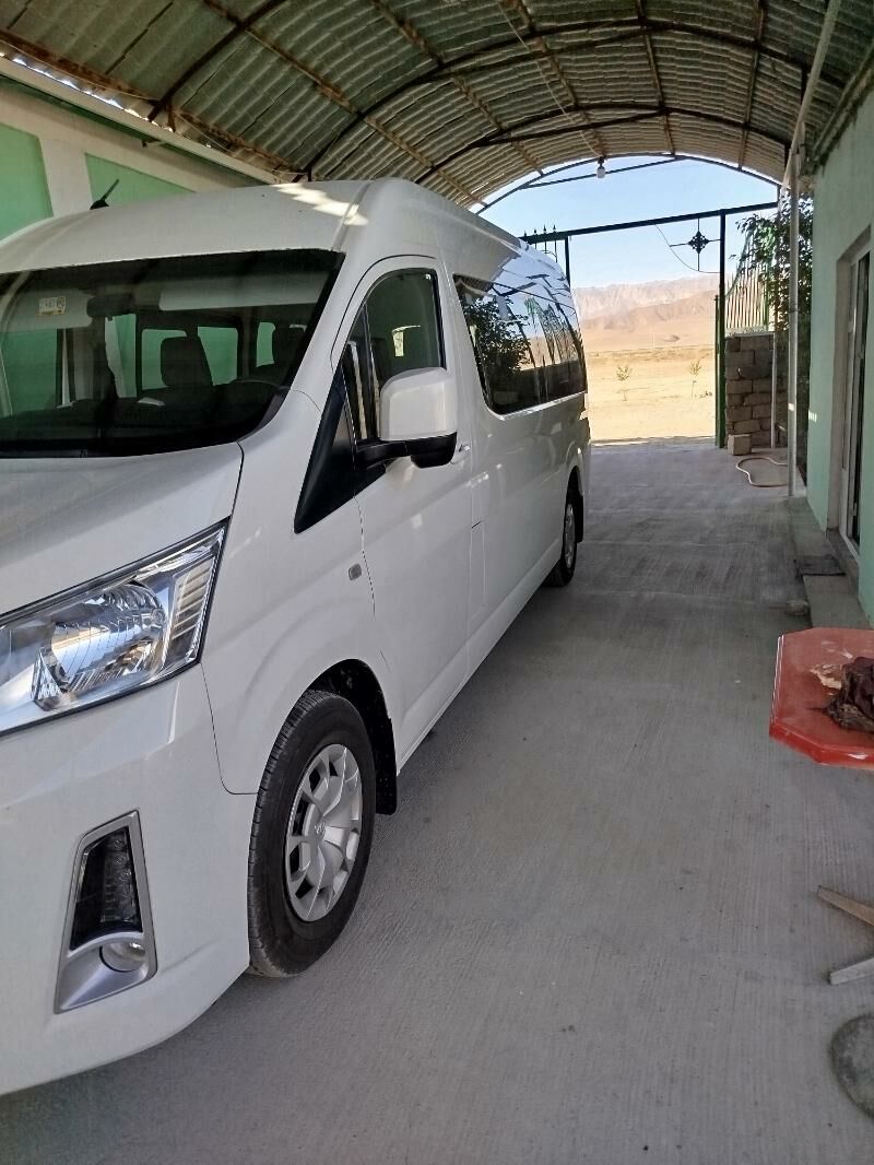 Toyota Hiace 2021 - 880 000 TMT - Яшлык - img 6