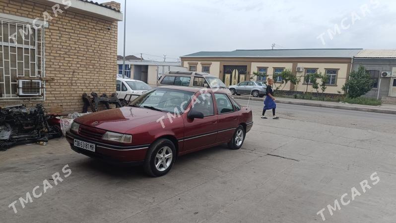 Opel Vectra 1990 - 32 000 TMT - Мары - img 3