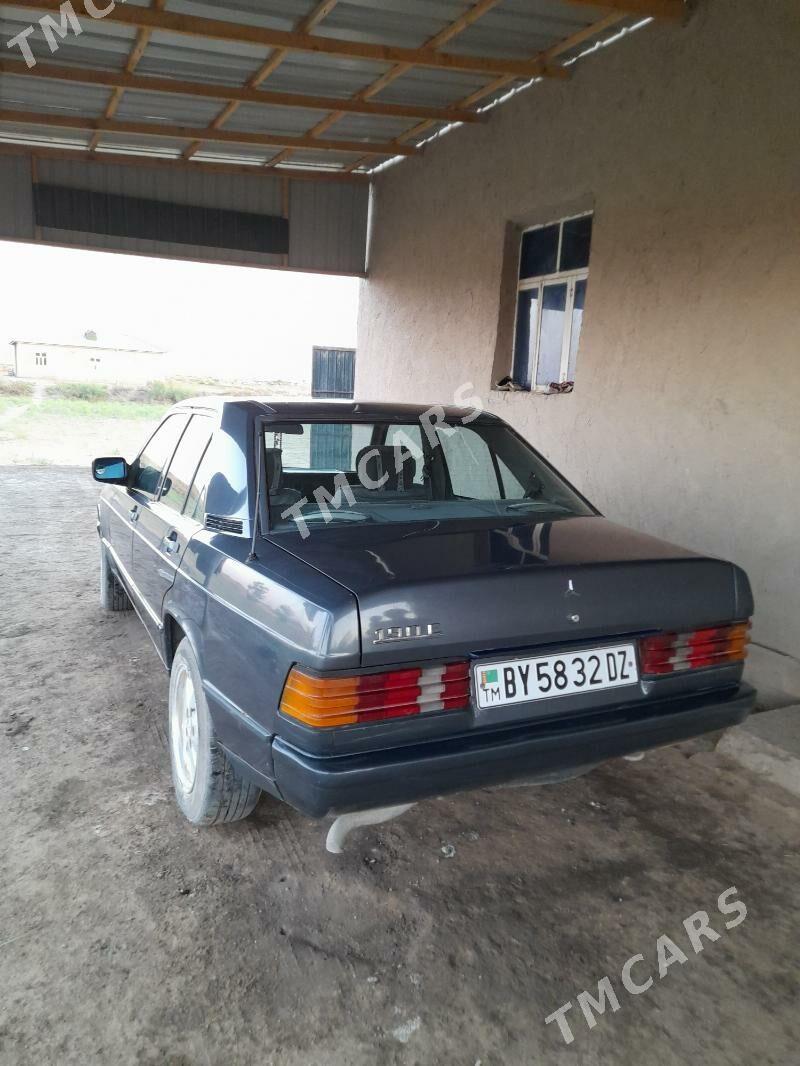 Mercedes-Benz 190E 1987 - 33 000 TMT - Türkmenbaşy etr. - img 4