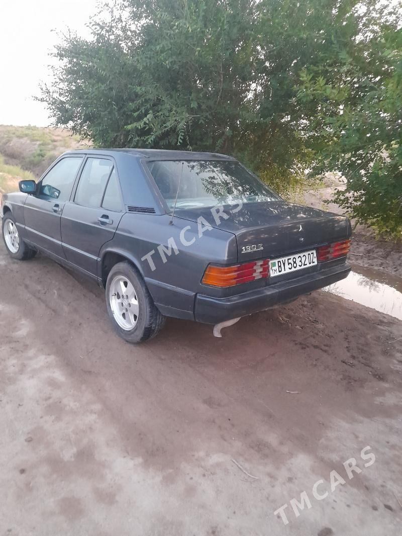 Mercedes-Benz 190E 1987 - 33 000 TMT - Türkmenbaşy etr. - img 3