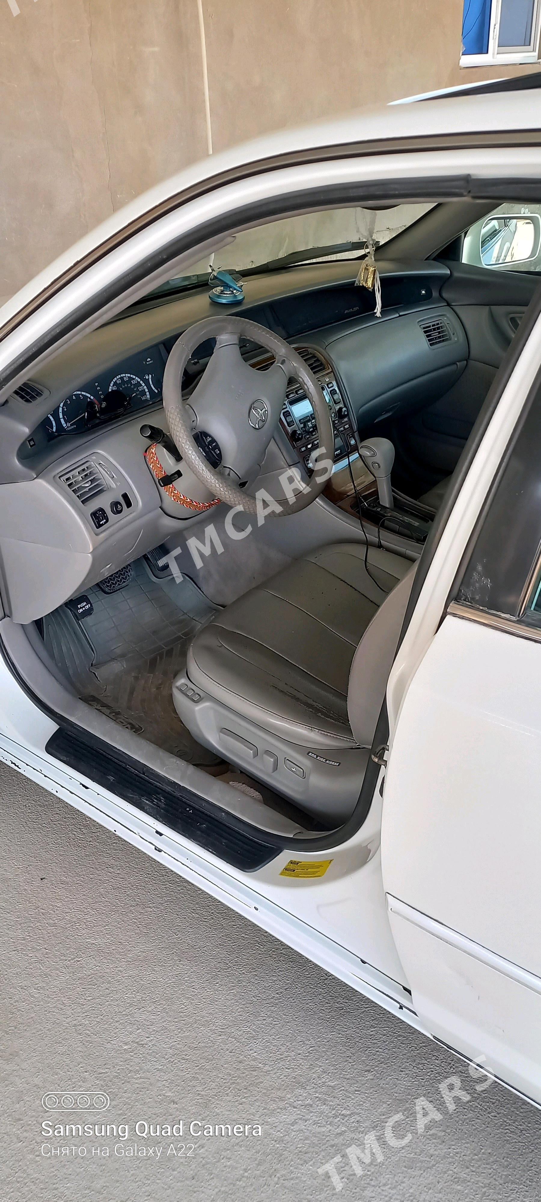 Toyota Avalon 2000 - 145 000 TMT - Kaka - img 2