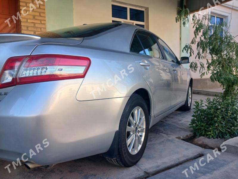 Toyota Camry 2011 - 225 000 TMT - Köneürgenç - img 4