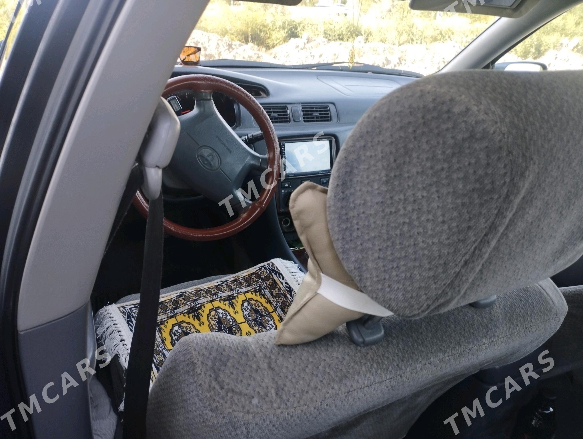 Toyota Camry 2000 - 110 000 TMT - Boldumsaz - img 3