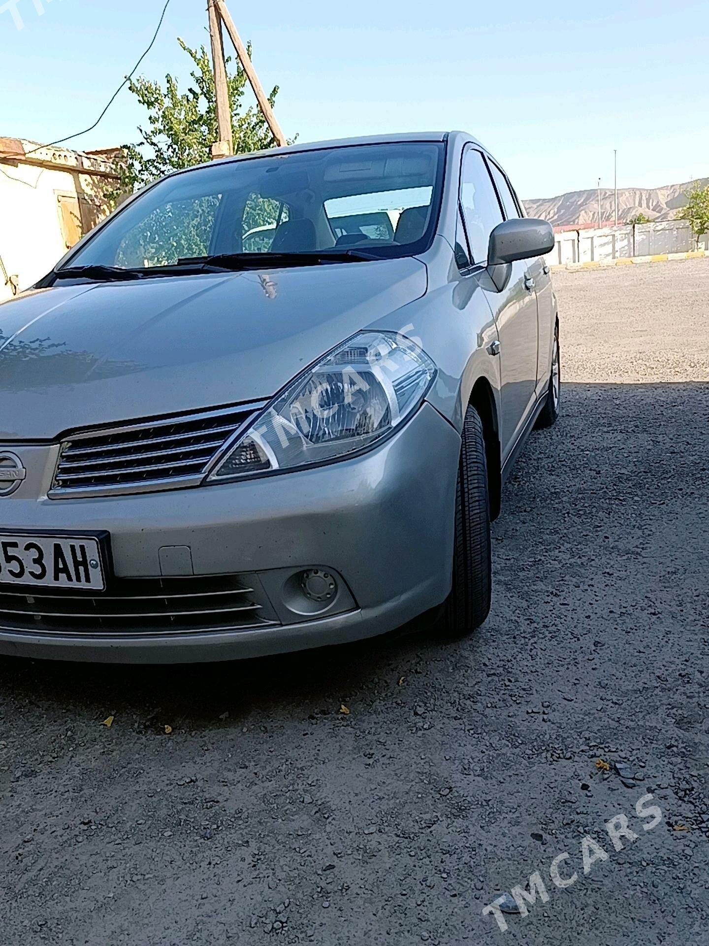 Nissan Tiida 2005 - 105 000 TMT - Ак-Бугдайский этрап - img 2
