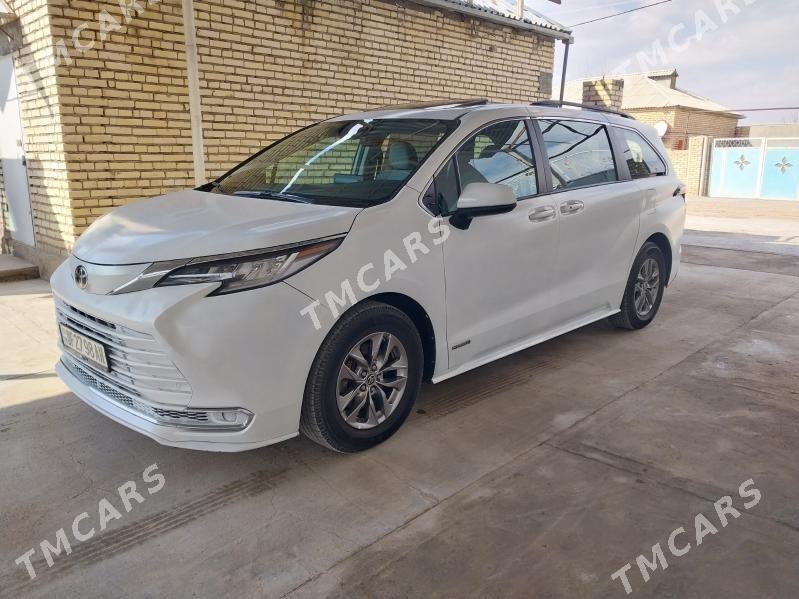 Toyota Sienna 2021 - 450 000 TMT - Kaka - img 5