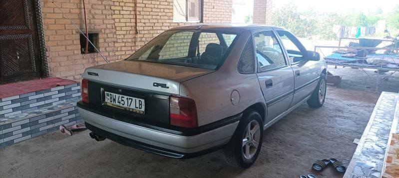 Opel Vectra 1992 - 30 000 TMT - Çärjew - img 3
