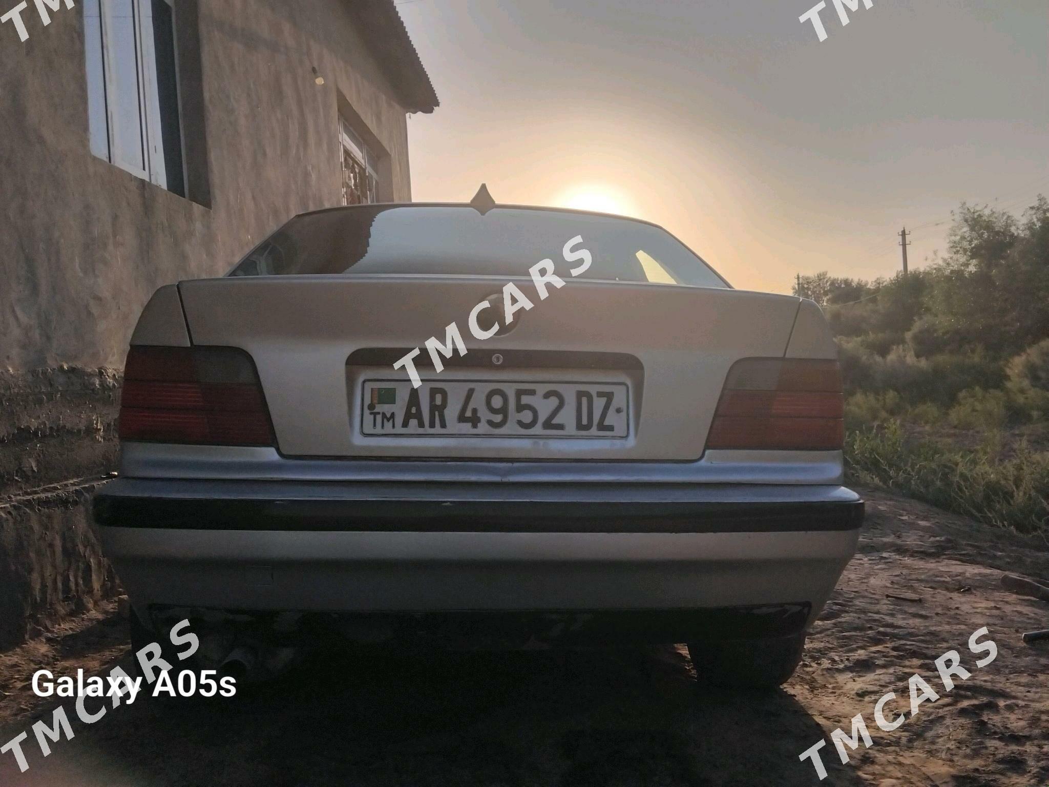 BMW 325 1993 - 30 000 TMT - Болдумсаз - img 3